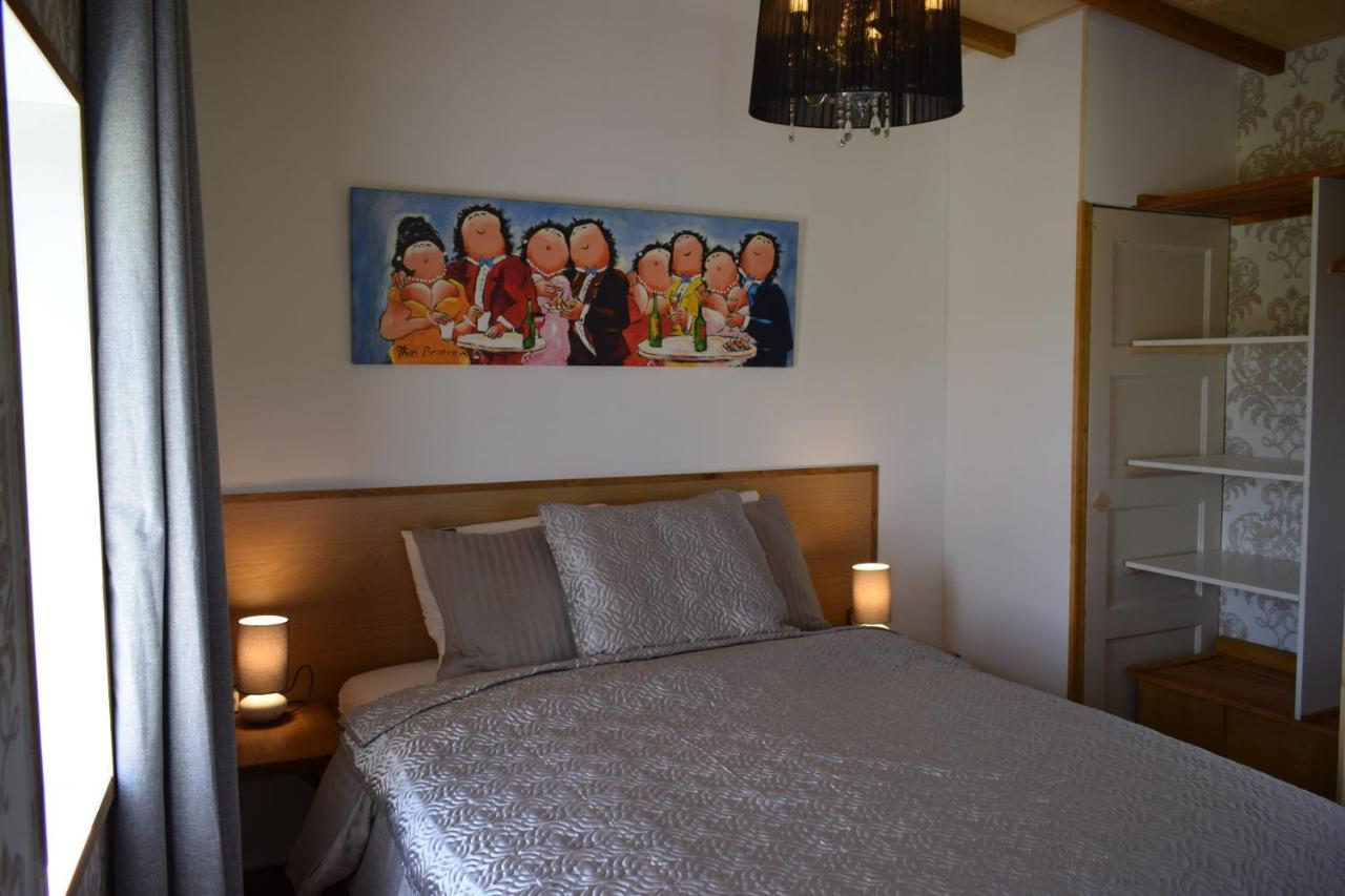 Le Chene D'Or Bed & Breakfast Marcheseuil Bagian luar foto