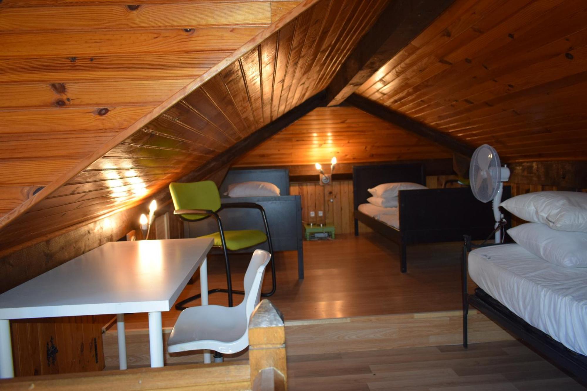 Le Chene D'Or Bed & Breakfast Marcheseuil Bagian luar foto
